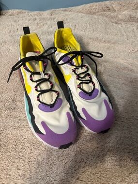 11.5 Men’s Nike Airmax 270 React Geometric Abstract Sneakers